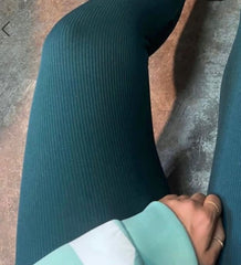 Ribbed Green Jeggings for women