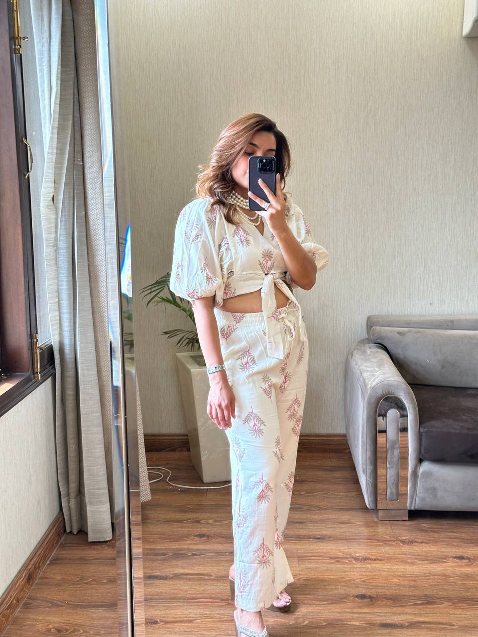 White crop top co-ord set for women